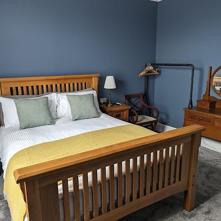 The Chelsea Bed & Breakfast Llandudno Exterior photo