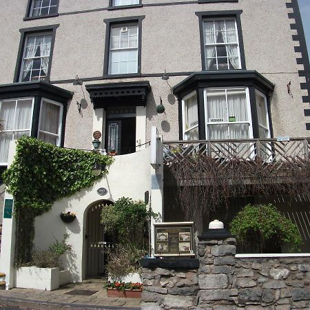 The Chelsea Bed & Breakfast Llandudno Exterior photo