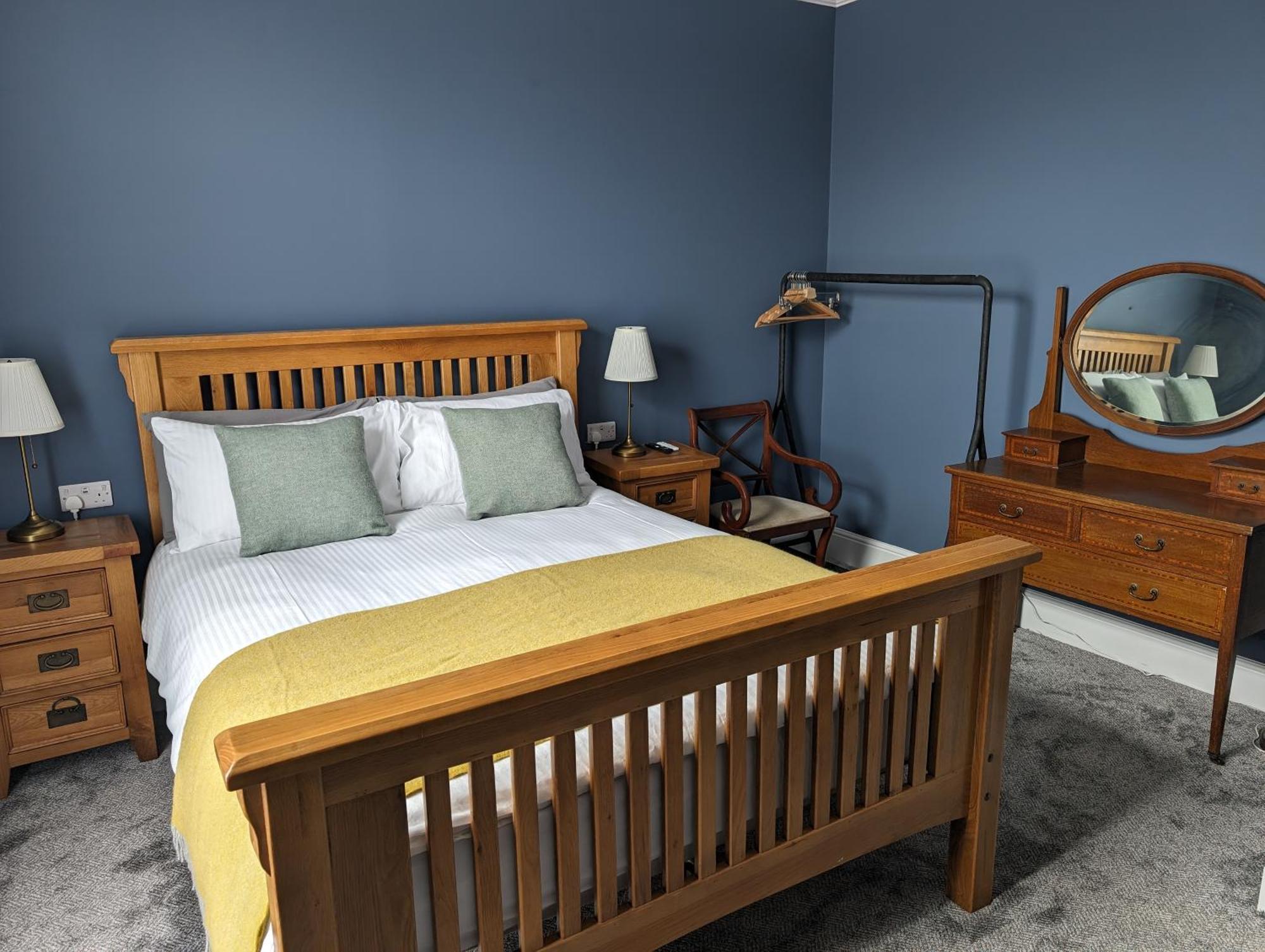 The Chelsea Bed & Breakfast Llandudno Exterior photo