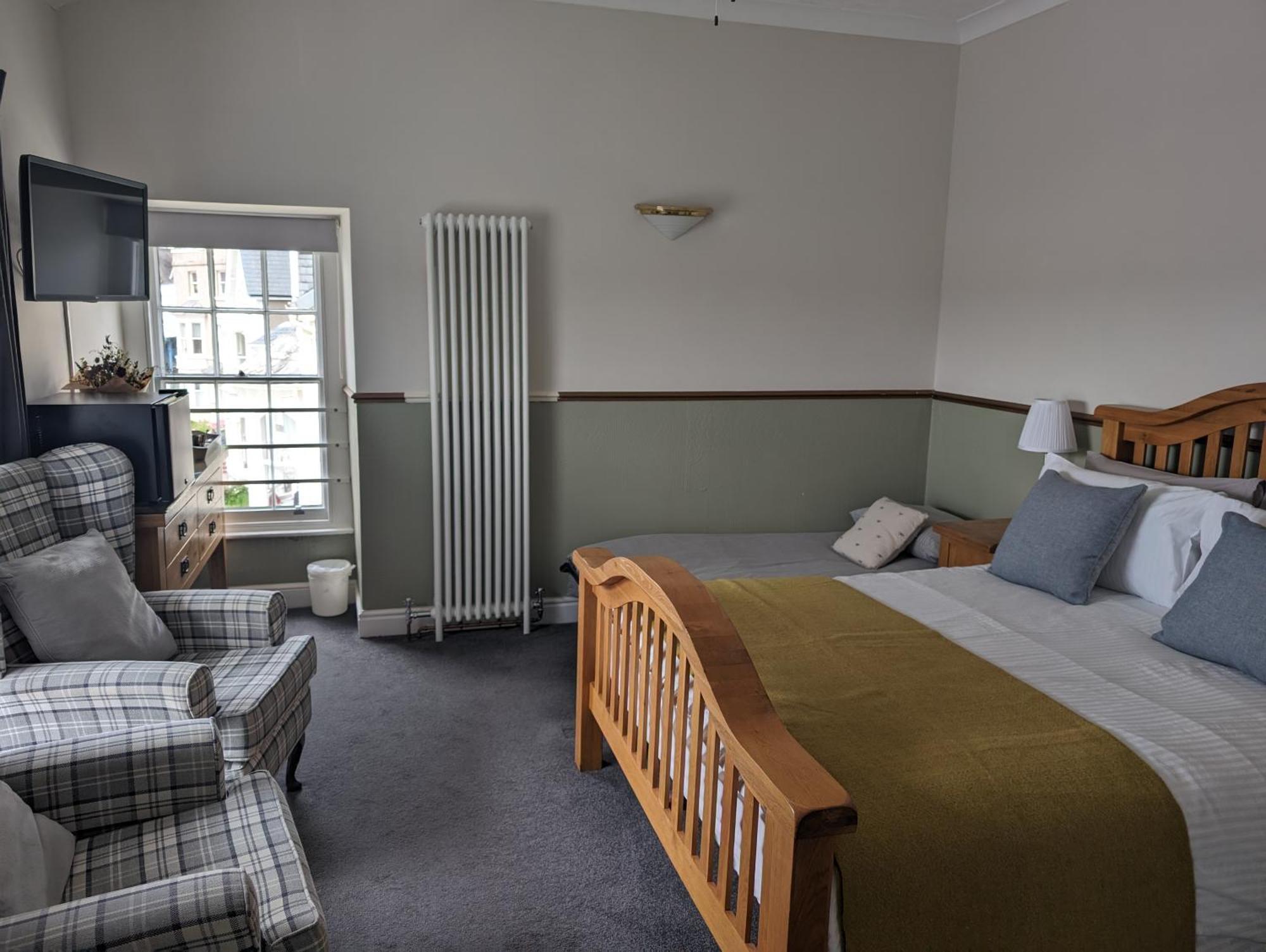 The Chelsea Bed & Breakfast Llandudno Exterior photo