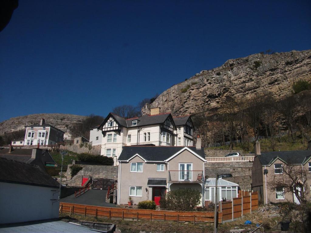 The Chelsea Bed & Breakfast Llandudno Room photo