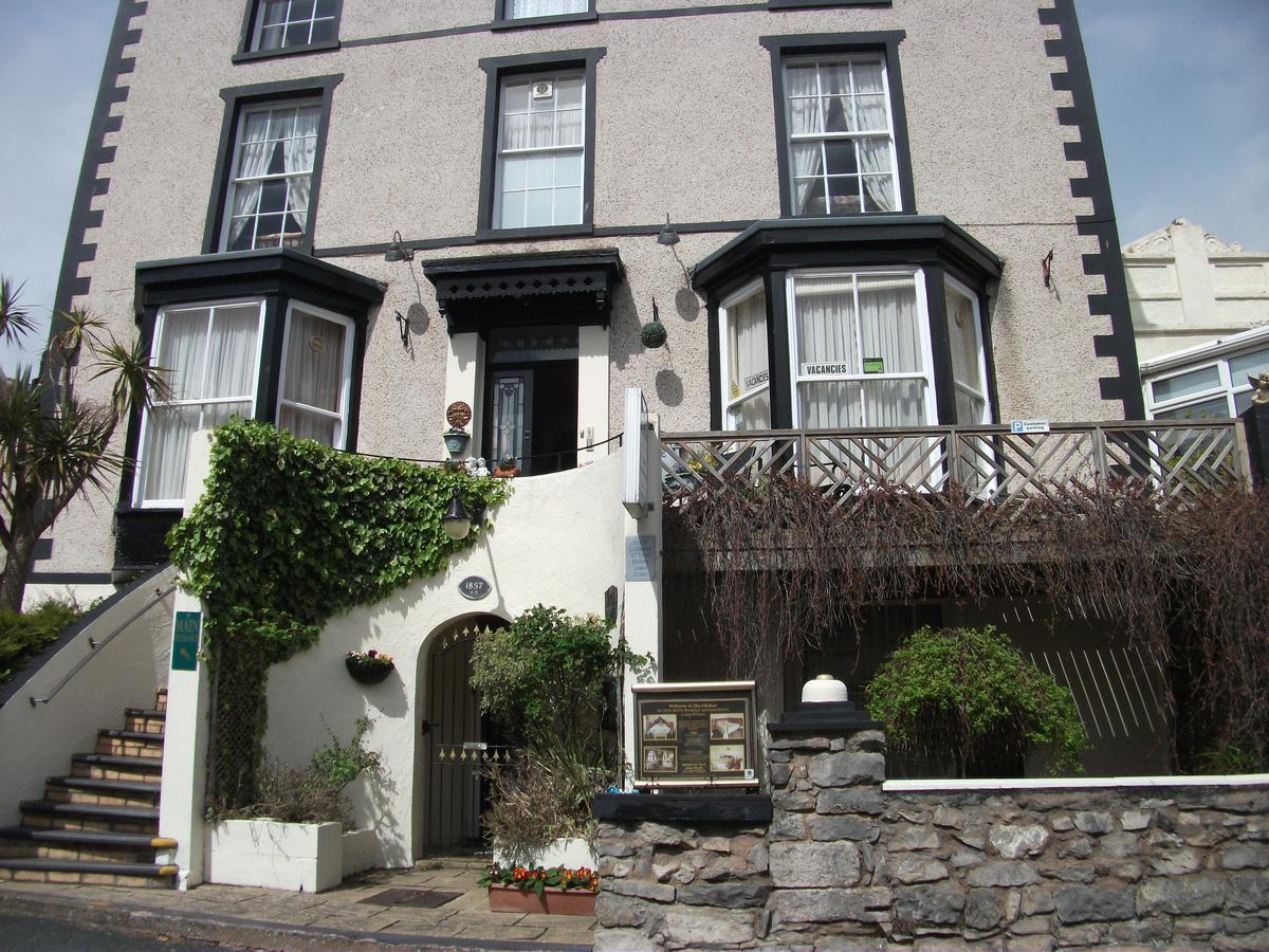 The Chelsea Bed & Breakfast Llandudno Exterior photo