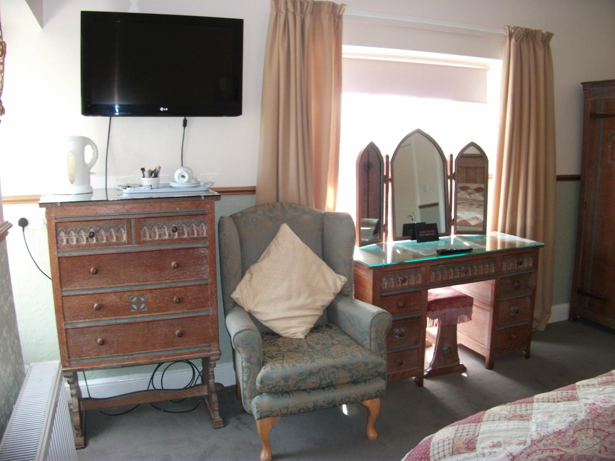 The Chelsea Bed & Breakfast Llandudno Exterior photo