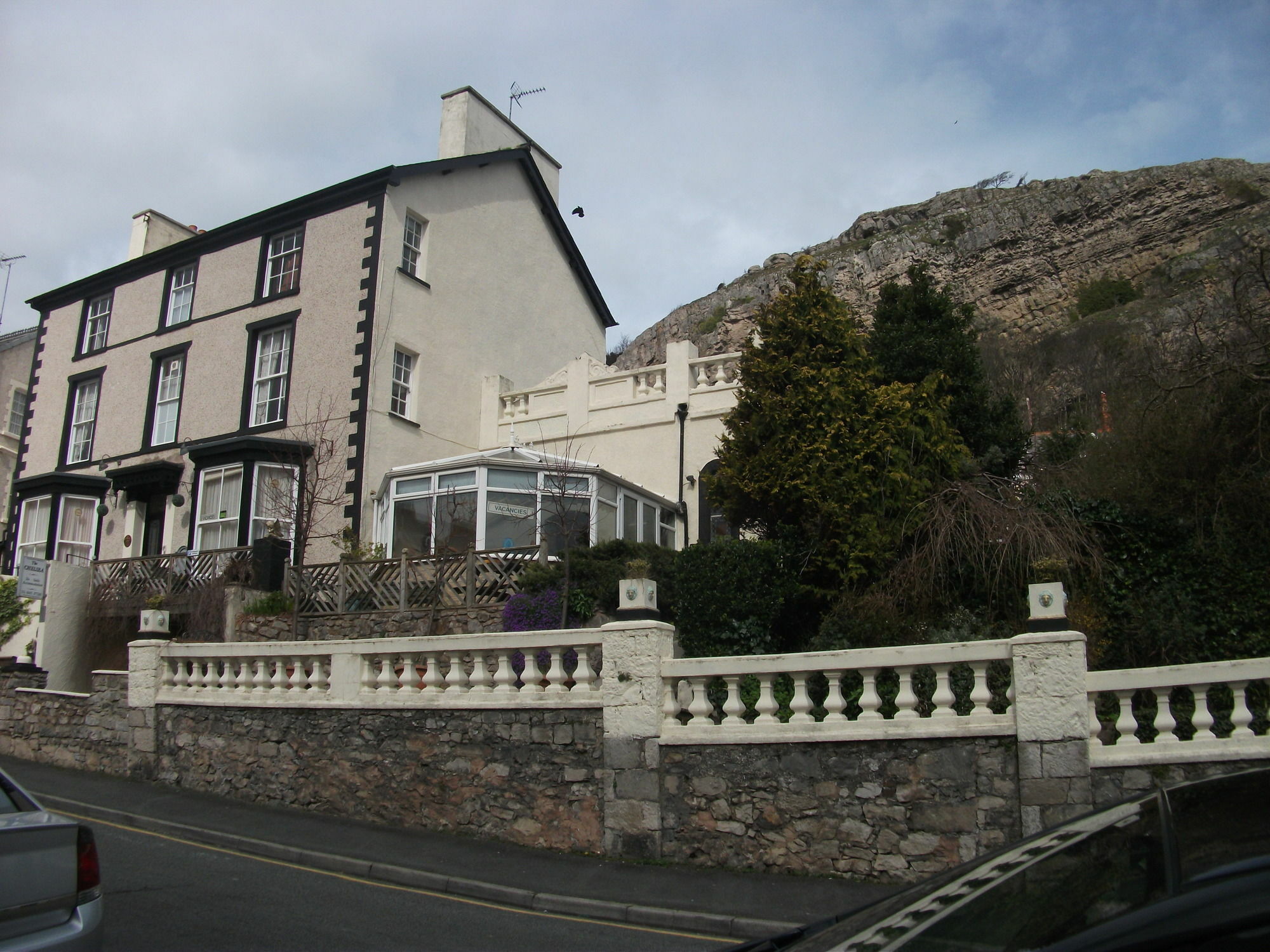 The Chelsea Bed & Breakfast Llandudno Exterior photo