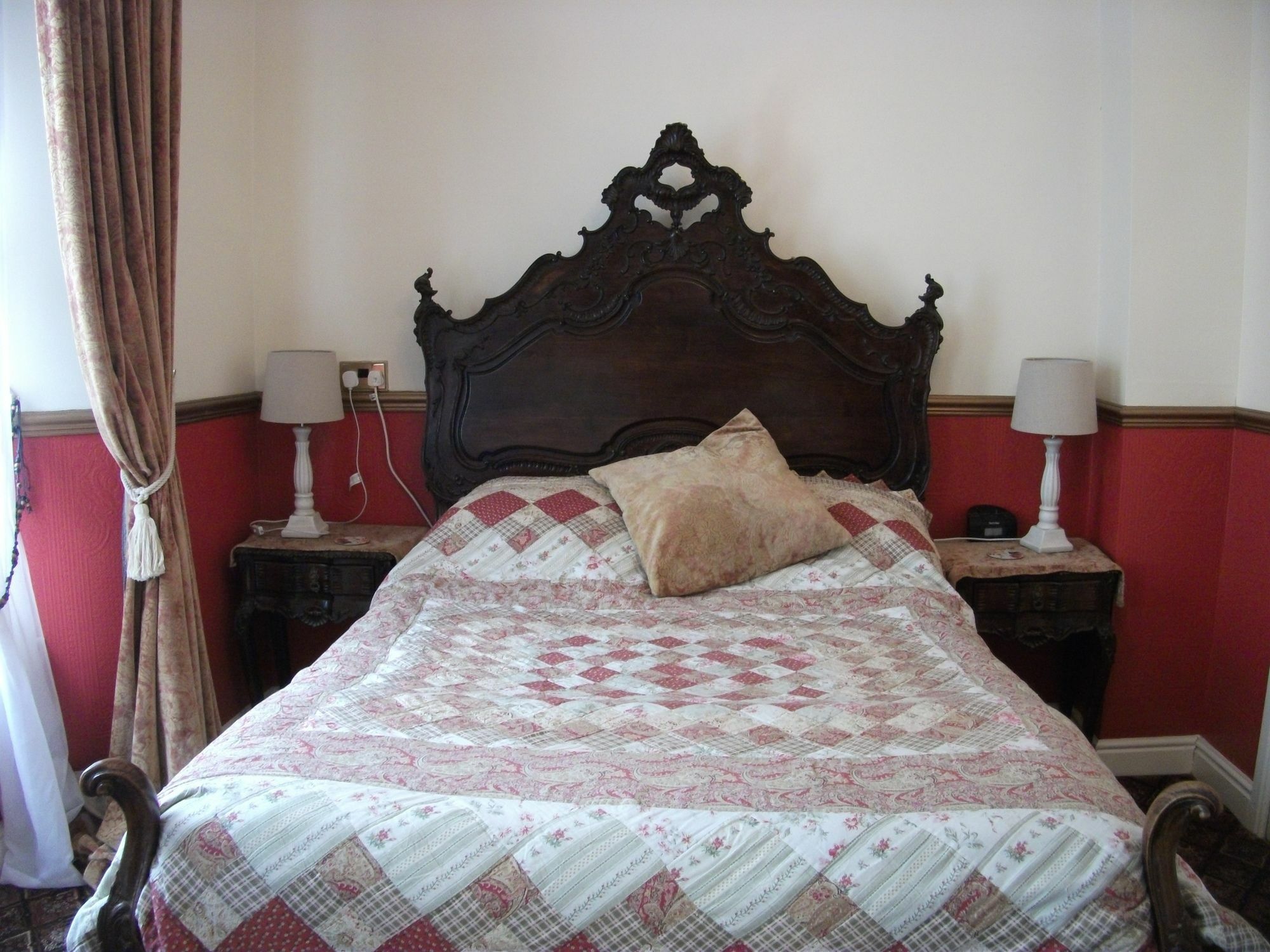 The Chelsea Bed & Breakfast Llandudno Exterior photo