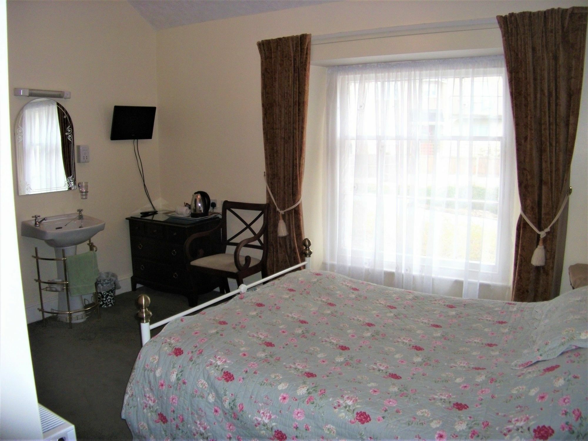 The Chelsea Bed & Breakfast Llandudno Exterior photo